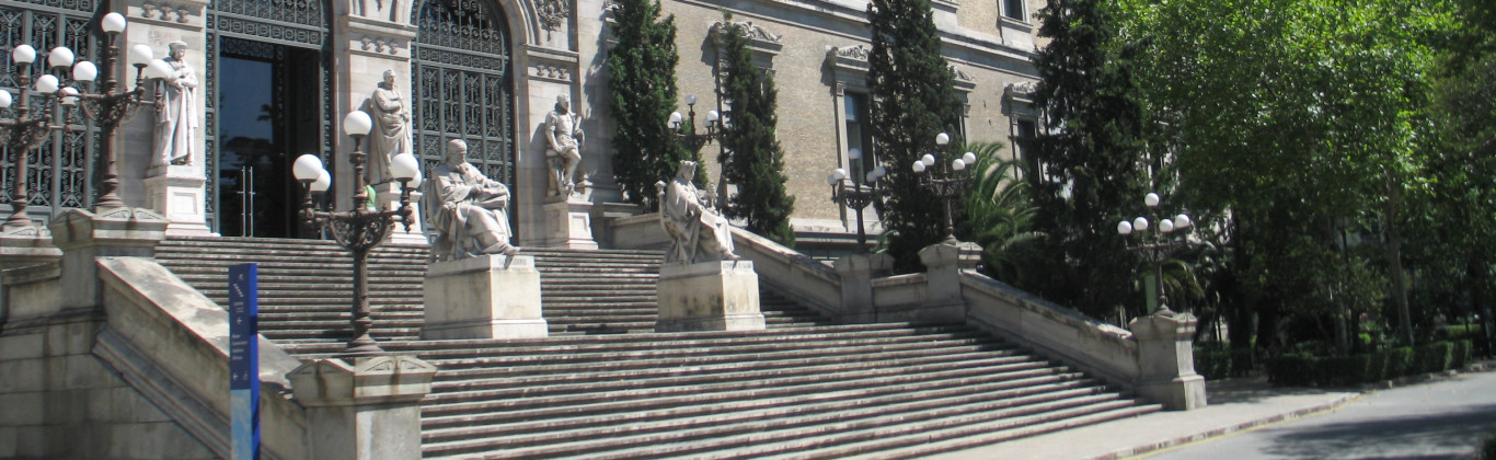 Escalinata BNE