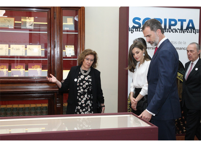 Inauguración de la exposición con SSMM los reyes