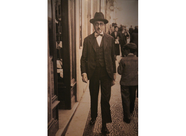 Retrato de Fernando Pessoa