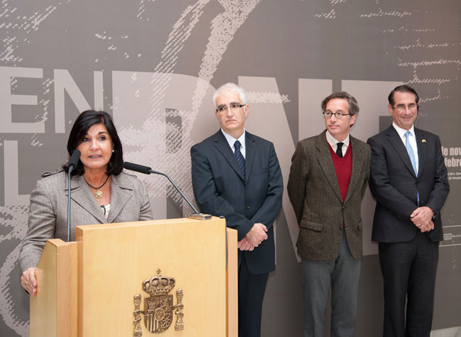 El Embajador de los Estados Unidos de América, Alan D. Solomont, el Secretario de Estado de Cultura, José María Lassalle, la Directora de la Biblioteca Nacional de España,  Glòria Pérez-Salmerón y el comisario de la exposición, Jorge García en la inauguración de El ruido alegre. Jazz en la BNE
