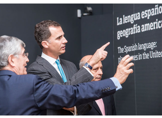 Su Majestad el Rey Felipe VI en la inauguración de la exposición Diseñar América
