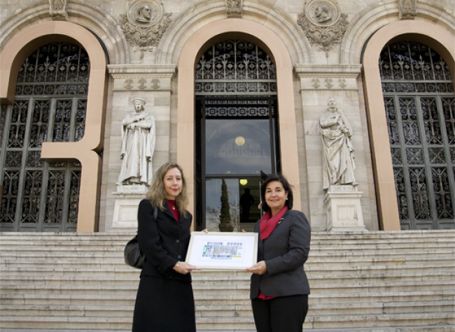 Entrega del cupón de la ONCE del Tricentenario