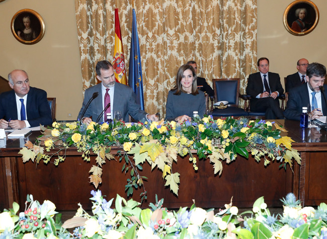 Los Reyes de España presiden la primera reunión del Pleno del Real Patronato de la BNE